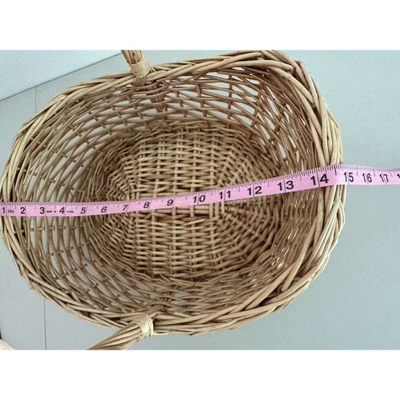 Vintage Wicker Basket With Handle 14 x 12 Inches Bread Fruit Basket - Picture 6 of 8